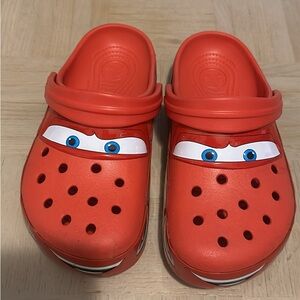 Lighting McQueen crocs